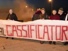 Silvano Trieste 06/01/2013 Radice del Molo Audace, presidio anti rigassificatore