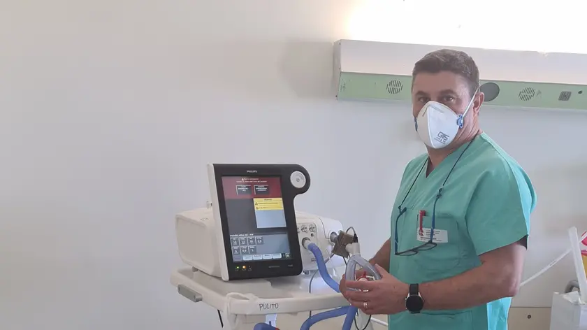 Rosario Granito infermiere di Asugi del reparto di Pneumologia