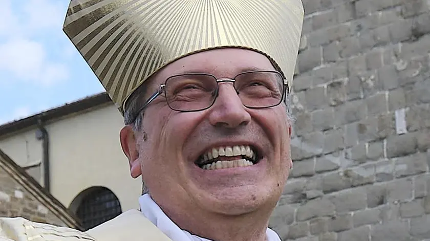 Il vescovo di Trieste Enrico Trevisi