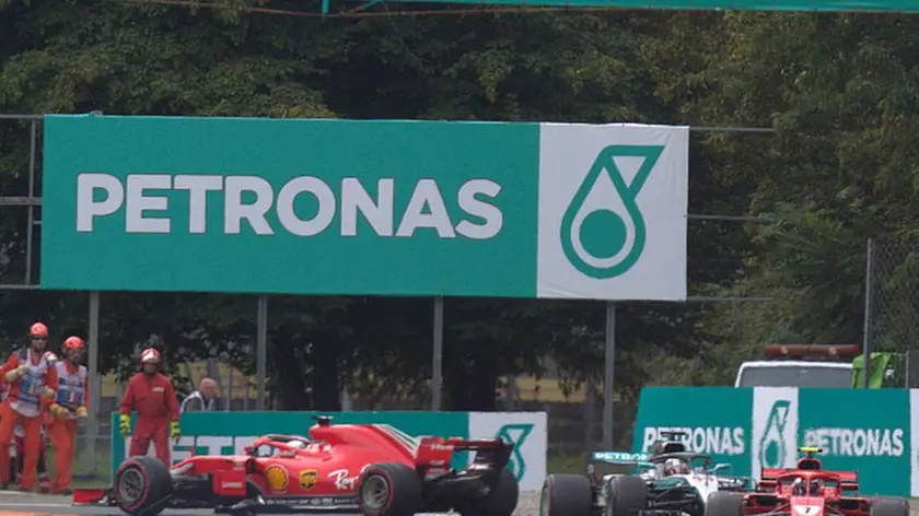 Sebastian Vettel dopo l'incidente con Lewis Hamilton - Scuderia Ferrari Formula 1 - Gran Premio d'Italia di Formula 1