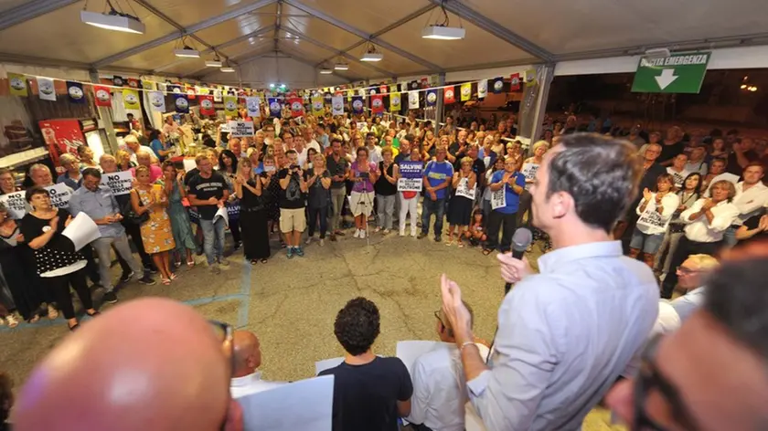 foto Bruni Trieste 01.09.2019 La protesta leghista tra sardoni e calicetti