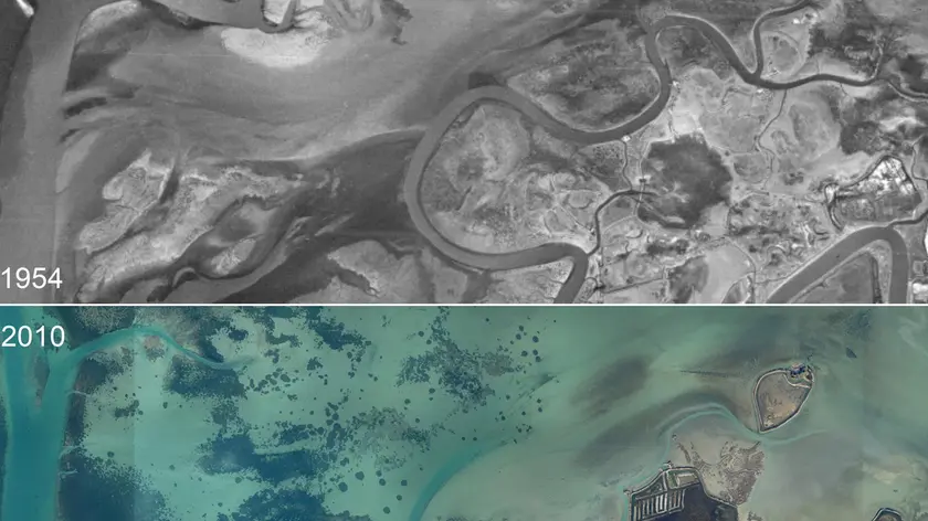 La stessa area lagunare mappata nel 1954 e nel 2010: si nota la sparizione di porzioni di canali.