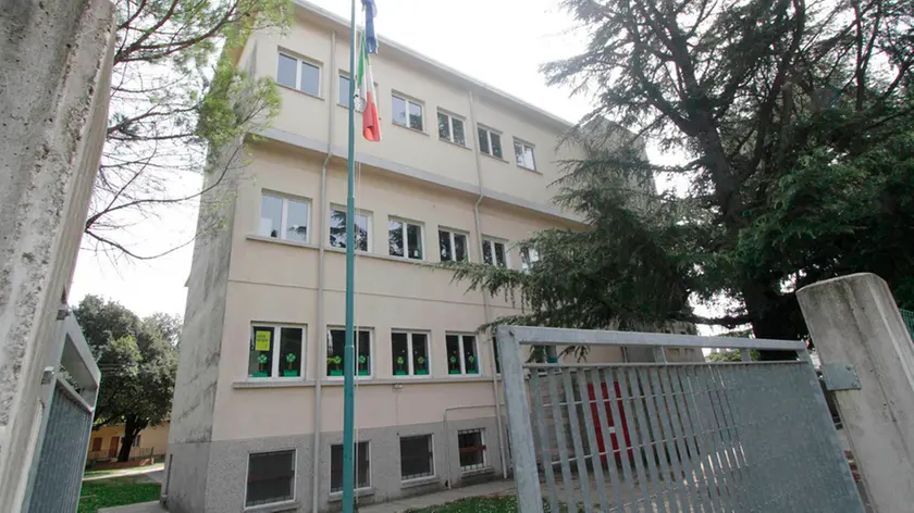 Bonaventura Monfalcone-06.04.2016 Furto scuola Nazario Sauro-Monfalcone-foto di Katia Bonaventura