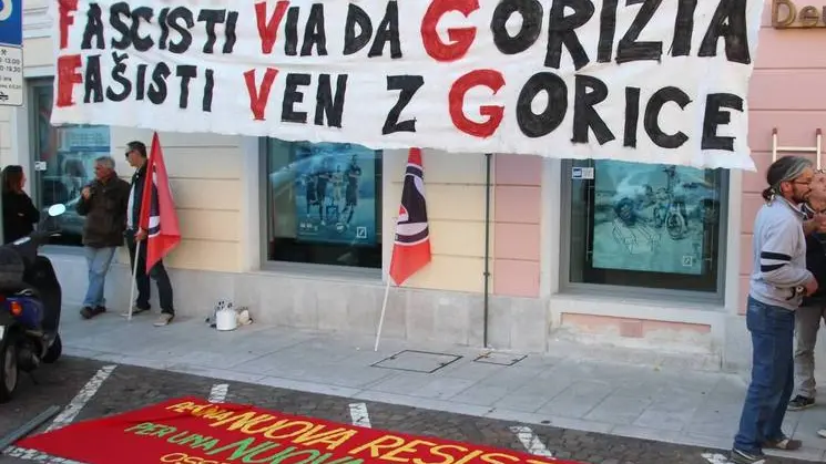 Bumbaca Gorizia 31.10.2015 Manifestazione antagonisti su migranti Fotografia di Pierluigi Bumbaca