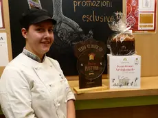 Bumbaca Gorizia 09_12_2019 L'oca golosa Valentina e il panettone premiato © Foto Pierluigi Bumbaca