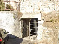 Qui sono stati trovati pure dei minori che assumevano droga per vena
