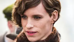 Optagelser i Nyhavn af filmen The Danish Girl. Hovedrollen spilles af den oscarvindende Eddie Redmayne.