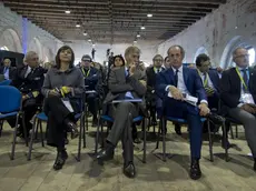 Il presidente regionale Friuli Venezia Giuli Debora Serracchiani, Il ministro delle infrastrutture e dei trasporti Graziano Delrio , il presidente regionale Veneto Luca Zaia agli Stati Generali delle Logistica del Nordest, a Venezia, 26 ottobre 2017. ANSA/Riccardo Gregolin