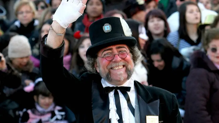 Bonaventura Monfalcone-21.02.2012 Carnevale-sfilata carri-Monfalcone-foto di Katia Bonaventura