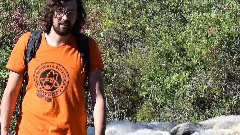 Lamberto Leghissa tra i pascoli del Carso