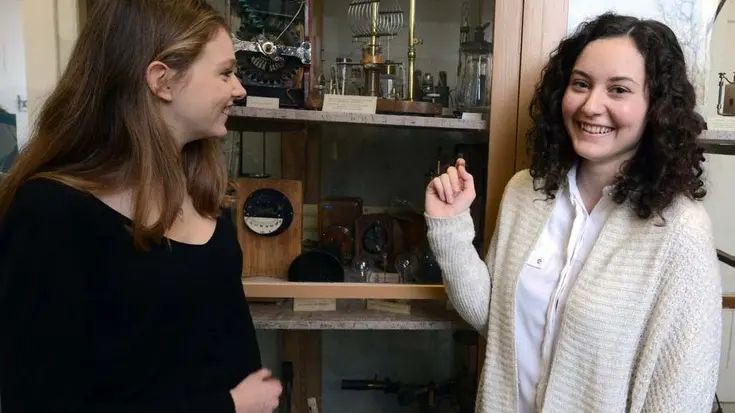 Foto BRUNI 24.02.17 Liceo Oberdan-la nuova biblioteca ed il lavoro di ristrutturazione dei magazzini di scienze