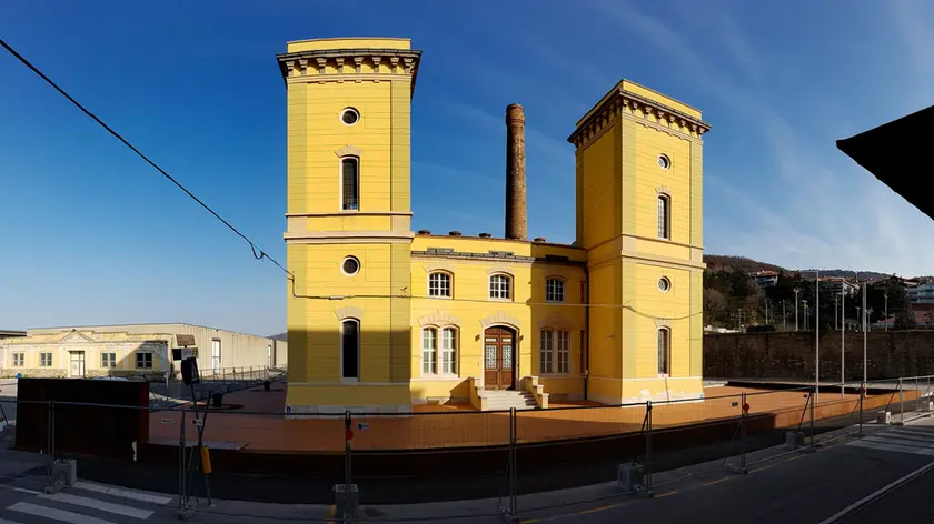 Lasorte Trieste 20/03/17 - Porto Vecchio, Centrale Idrodinamica, Sottostazione Elettrica, Nuova Pavimentazione e Bitte