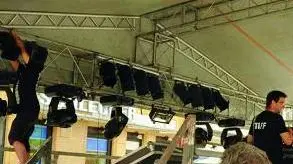 Bumbaca Gorizia 01.07.2011 Preparativi palco piazza Vittoria - Fotografia di Pierluigi Bumbaca