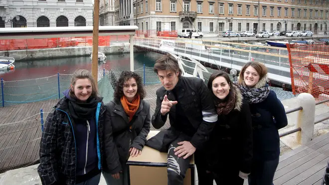 Lasorte Trieste 18/01/13 - Passerella Ponterosso, Mago Casanova Striscia la Notizia