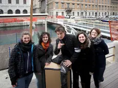 Lasorte Trieste 18/01/13 - Passerella Ponterosso, Mago Casanova Striscia la Notizia