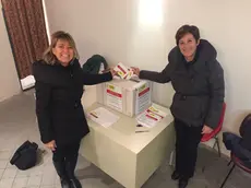 Parapat (a sinistra) e Marzi (a destra) fotografate insieme al momento del voto