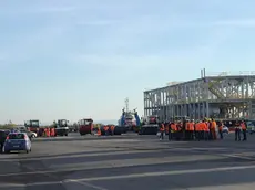 La protesta in porto, sorveglia la polizia