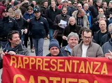 Silvano Trieste 2019-02-26 Comune di Duino Aurisina, i lavoratori della Burgo in presidio e corteo