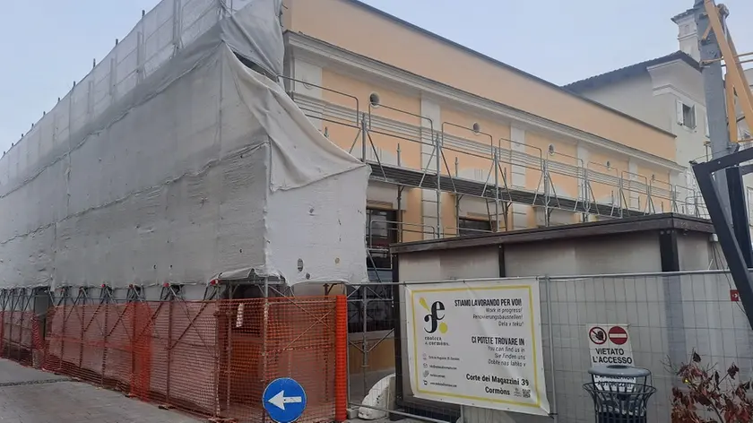 Il cantiere legato alla riqualificazione dell’Enoteca di Cormons