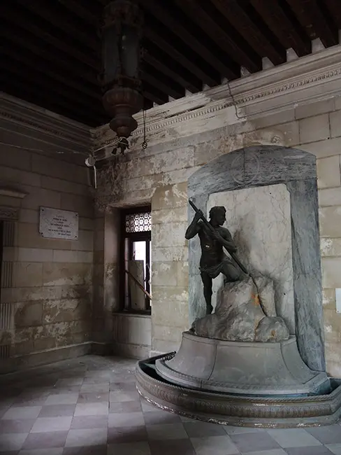 La fontana installata nell’atrio