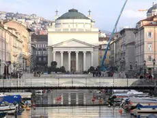 Il canale di Ponterosso con, sullo sfondo, la chiesa di Sant'Antonio