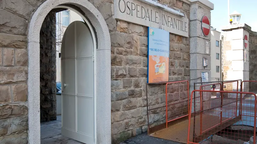 L'ingresso dell'ospedale infantile Burlo Garofolo