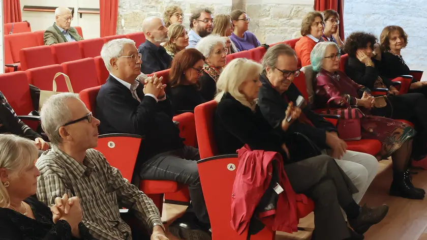 Parte della platea, nella Sala Luttazzi. Foto di Andrea Lasorte