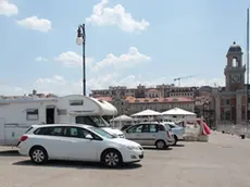 Lasorte Trieste 09/07/13 - Molo Pescheria, Camper e Auto Parcheggiate