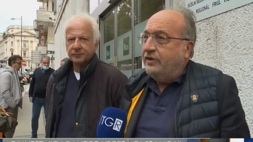 In primo piano Beppe Giulietti con Carlo Muscatello a Trieste