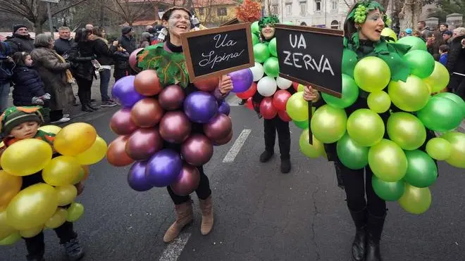 Foto BRUNI TRieste 19.02.12 Carnevale di Muggia:L'ONGIA