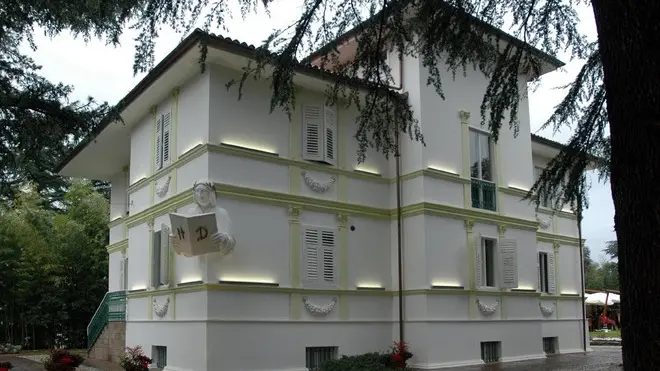 Bumbaca Gorizia Inaugurazione Hotel Dante