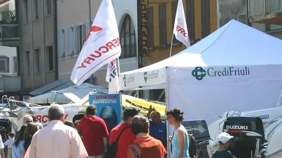 Altran Cervi.-festa in piazza