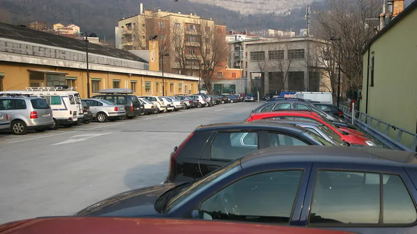 Foto Lasorte Trieste 29/01/07 - Parcheggio Via S.Cilino Piazzale Gioberti