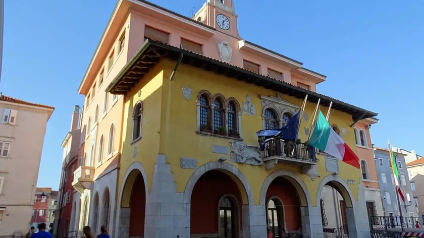 Foto Bruni 09.08.15 Muggia:P.zza Marconi e porticciolo