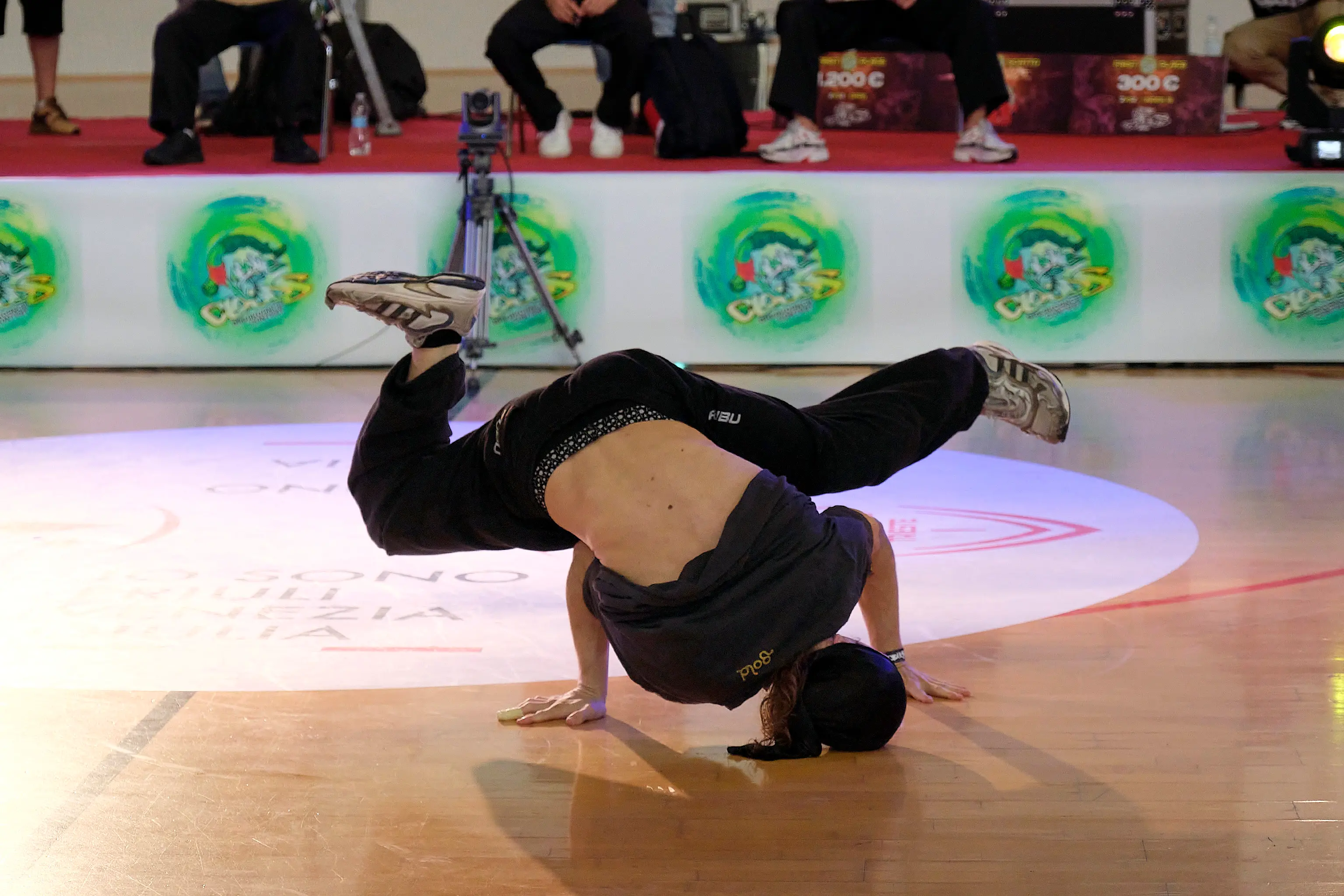 Silvano Trieste 2023-10-14 Pala Chiarbola, breakdance “Above the clouds” ph Massimo Silvano