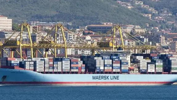 Silvano Trieste 09/04/2012 La Super Porta Containers, Maersk, Karlskrona