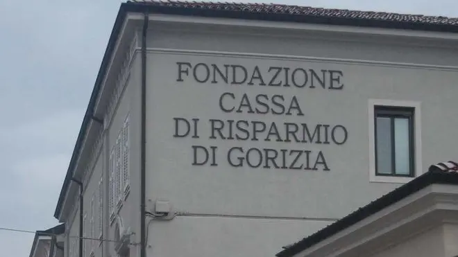 Bumbaca Gorizia 14_08_2010 - Edificio Fondazione CaRiGo - Foto di Pierluigi Bumbaca
