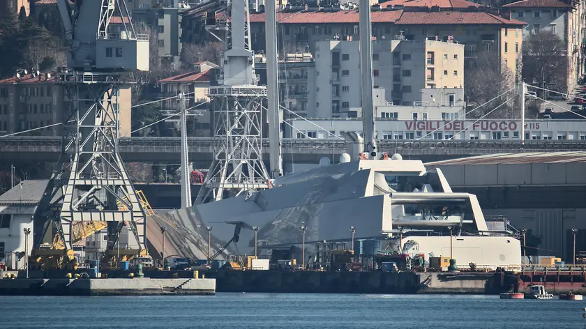 Lasorte Trieste 10/03/22 - Arsenale, Maxi Yacht A, Proprietario Andrey Igorevich Melnichenko