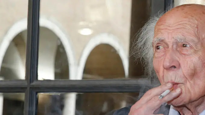 18/10/2015 Modena, Festivalfilosofia. Il sociologo e filosofo polacco Zygmund Bauman professore emerito di Sociologia nelle UniversitÃ Â di Leeds e Varsavia.