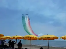 Una esibizione delle Frecce tricolori a Grado