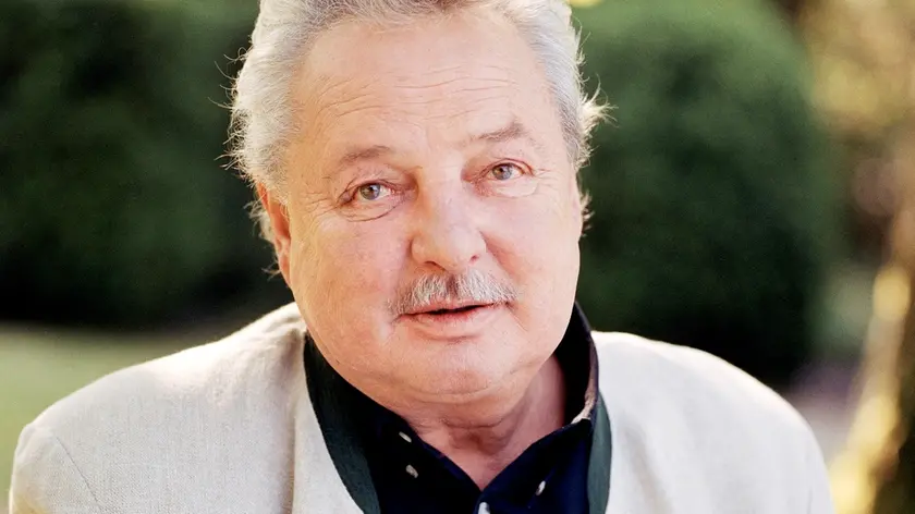 BILD zu TP/OTS - Gernot Langes-Swarovski, eine gro§e šsterreichische Unternehmerpersšnlichkeit internationalen Formates, feiert am Sonntag seinen 70. Geburtstag.