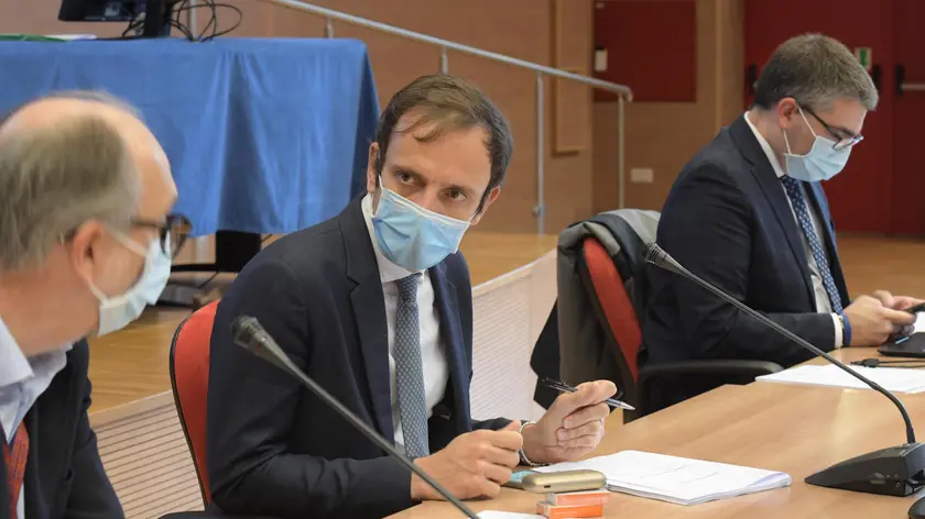 Al centro Massimiliano Fedriga in una recente foto d'archivio