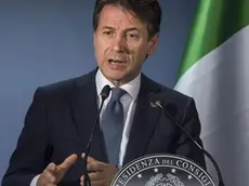 Il presidente del Consiglio Giuseppe Conte nel corso della conferenza stampa seguita al vertice Ue, Bruxelles, 29 giugno 2018. ANSA/ PALAZZO CHIGI / FILIPPO ATTILI +++ ANSA PROVIDES ACCESS TO THIS HANDOUT PHOTO TO BE USED SOLELY TO ILLUSTRATE NEWS REPORTING OR COMMENTARY ON THE FACTS OR EVENTS DEPICTED IN THIS IMAGE; NO ARCHIVING; NO LICENSING +++