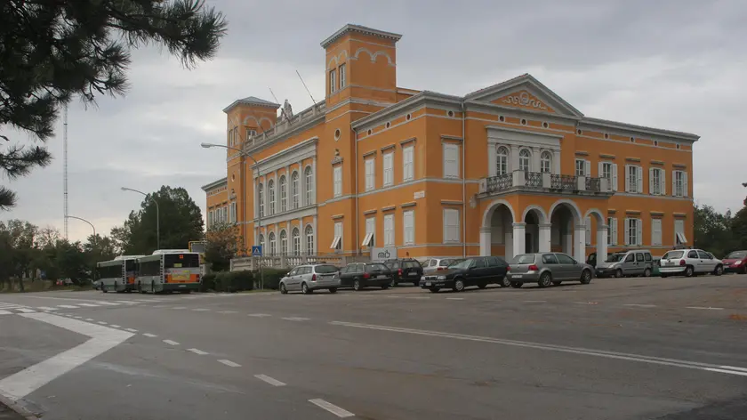 Lasorte Trieste 11 10 04 - Piazzale del Ferdinandeo