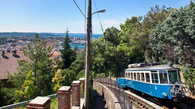 TT tram de Opcina in funicolare