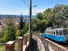 TT tram de Opcina in funicolare