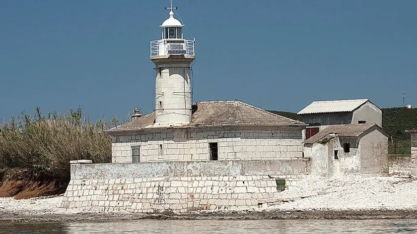 Un’immagine del faro di Unie