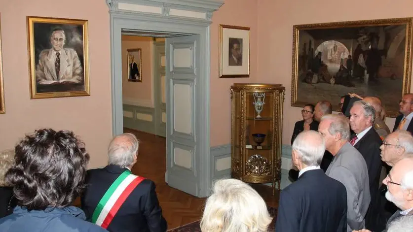 Bumbaca Gorizia 09.10.2015 Comune, quadro Podestà Pascoli Fotografia di Pierluigi Bumbaca