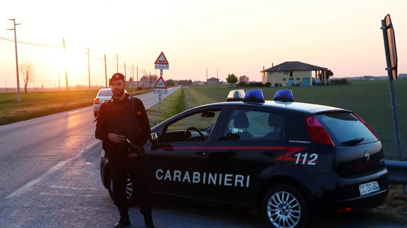 Una gazzella dei carabinieri in una foto d'archivio