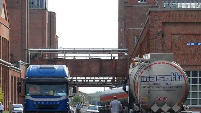 ANTEPRIMA Torviscosa 11-09-2008 sequestro caffaro